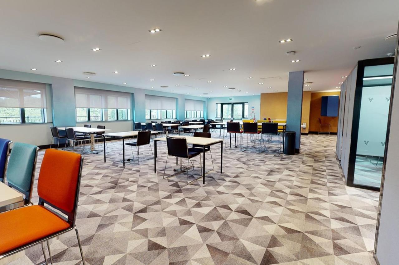 Village Hotel Newcastle Holystone  エクステリア 写真